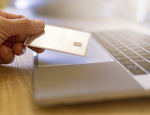 dream job - online shopaholic with onbuy dot com sml